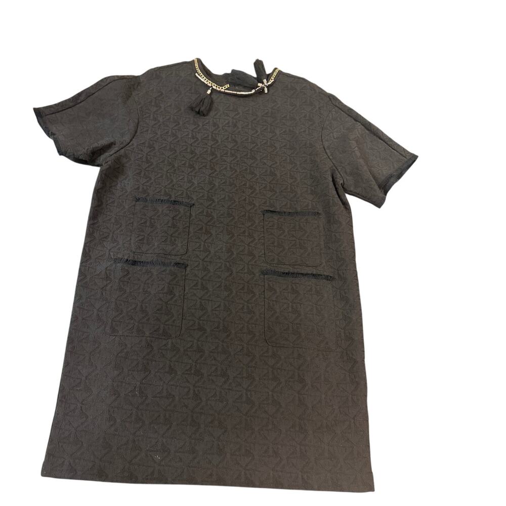 MAAC London Black Textured Shift Dress Tassel Chain Neck Short Sleeve Pockets